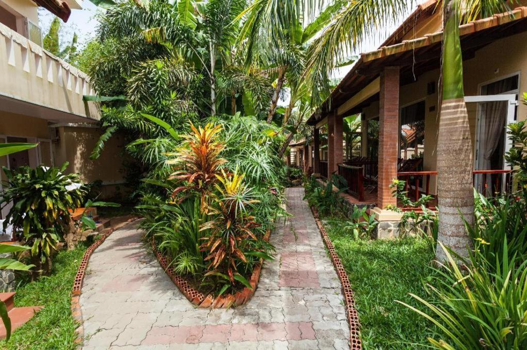 Castaways Resort Phú Quốc Exterior photo